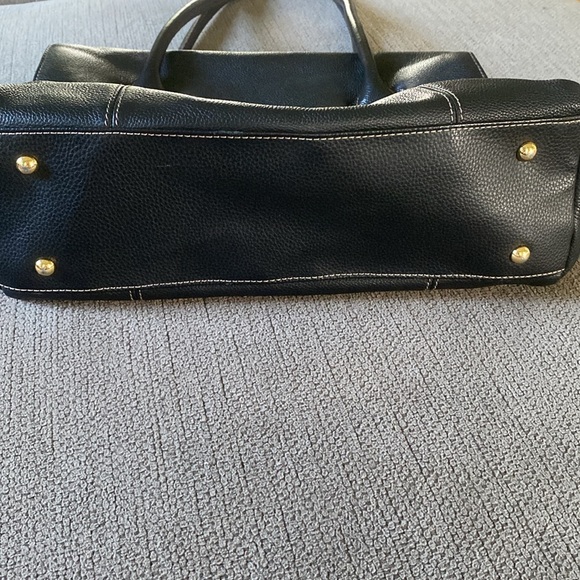 Tignanello Classic Leather Bag in Excellent Like Brand New Condition - Picture 6 of 7